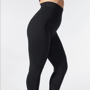 Blanqi postpartum leggings